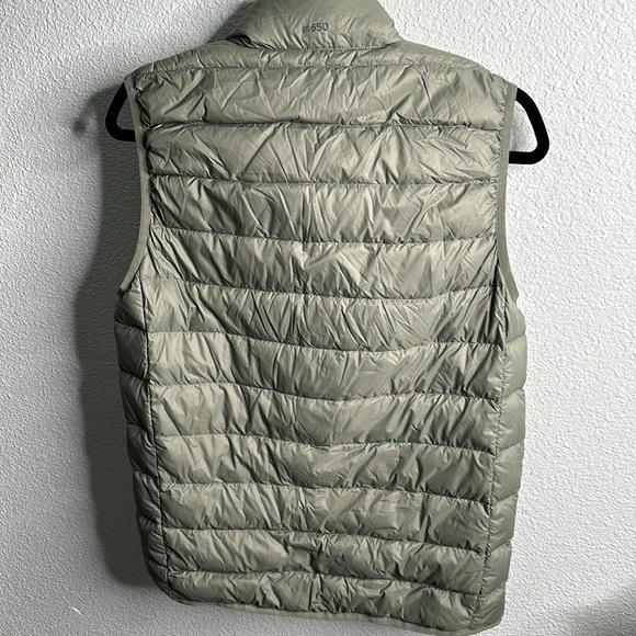 EDDIE BAUER Men's Cirruslite Goose Down EB650 Vest Sage Green size small - Picture 9 of 11